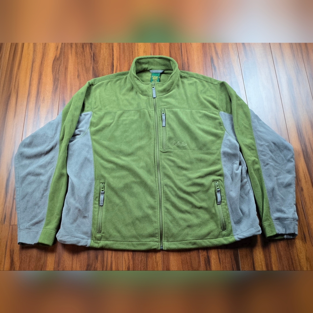 Cabela’s Men’s Fleece Jacket  Size 2XL Green Gray Full zip front logo front
